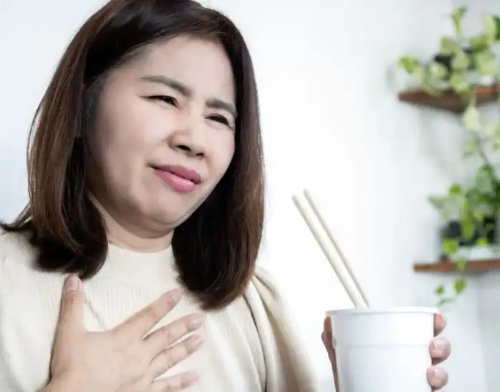 Heartburn Without Acid Reflux: Could a Hernia Be the Cause?